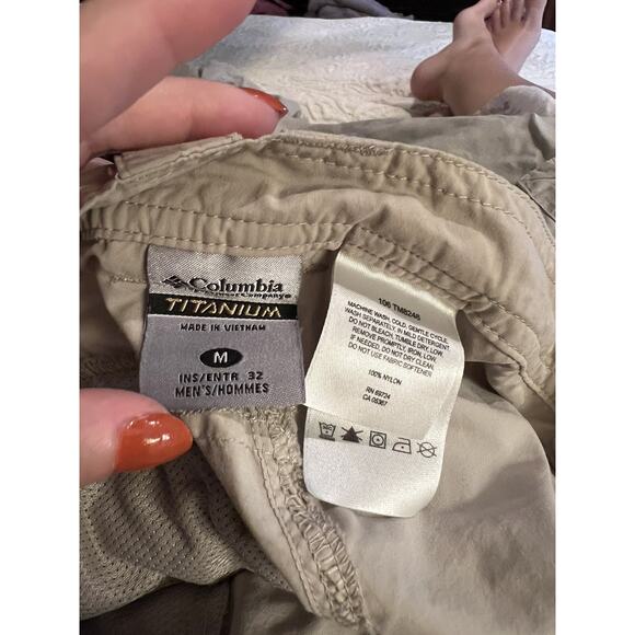 Men's Columbia Titanium Pants Omni Dry Cargo Packable Fishing Hiking M/32 - Picture 4 of 10